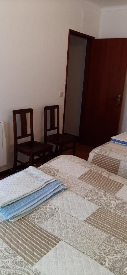 Apartamento Abril Gouveia  Exteriör bild